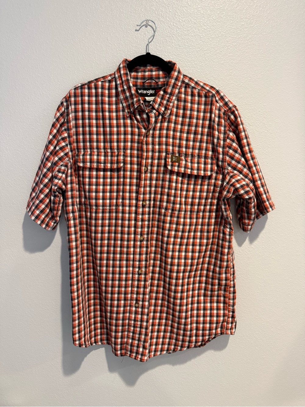 Wrangler Orange and White Plaid Short-Sleeve Button-Down Shirt